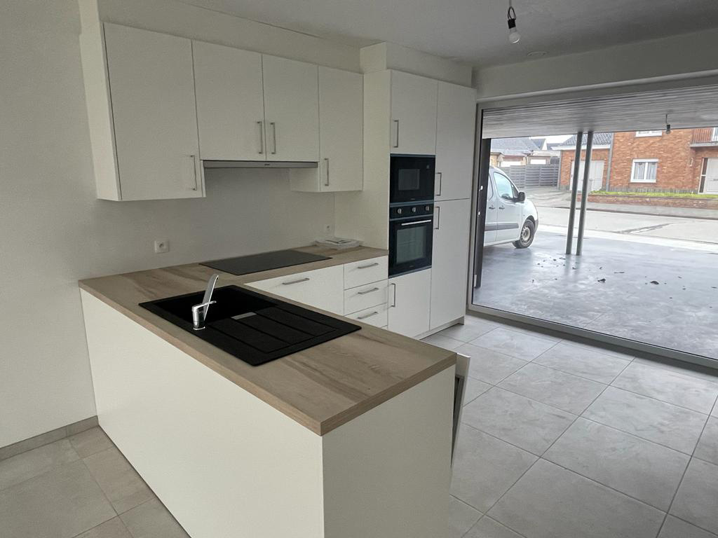 4 Nieuwbouwwoningen met 3 slaapkamers, zuidgerichte tuin en carport